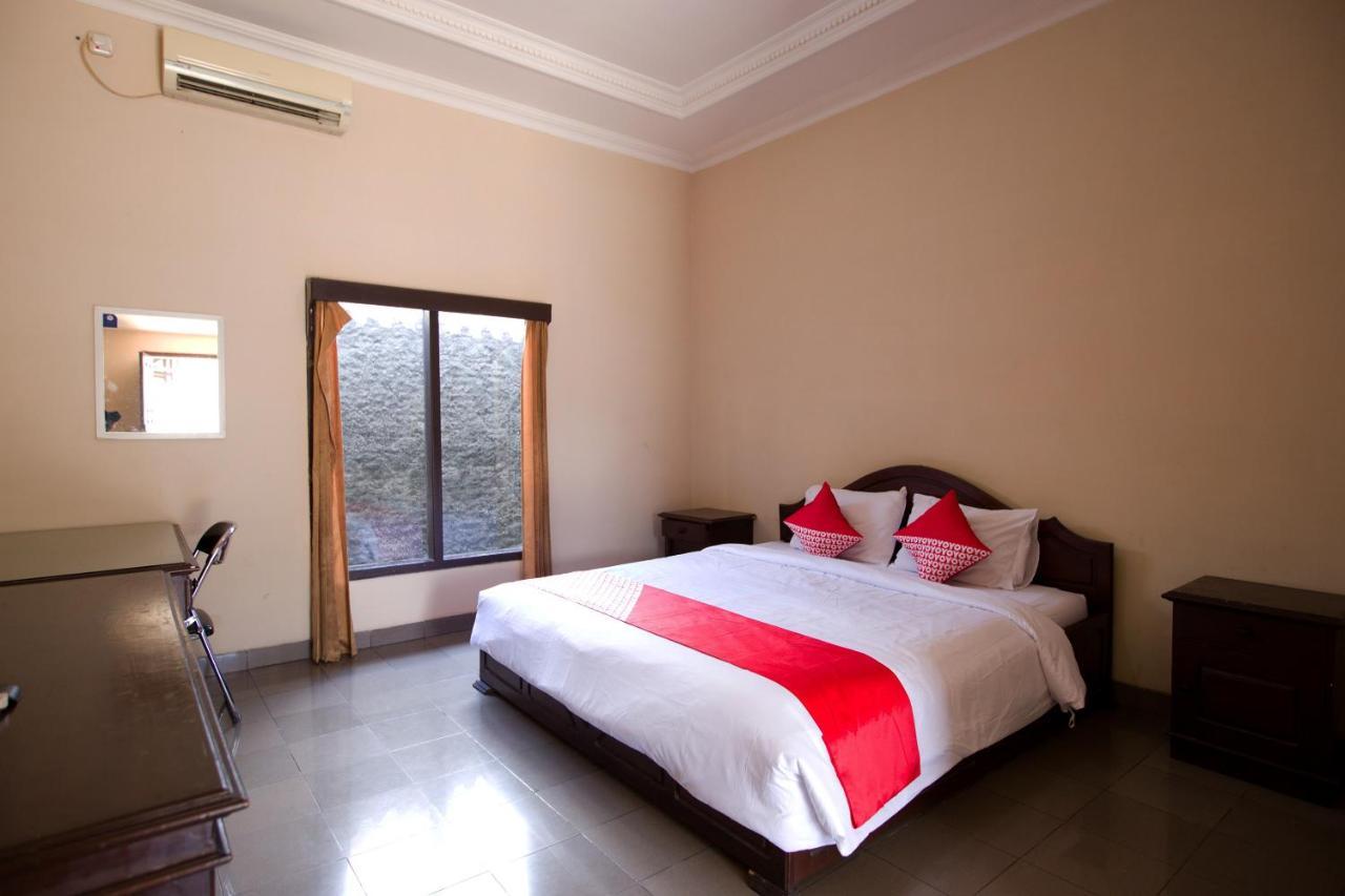 Oyo 3207 Hotel Gracia Bandar Lampung Exterior foto